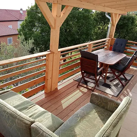 Dalmat Kucko Apartmanhaz Lägenhet Šibuljina