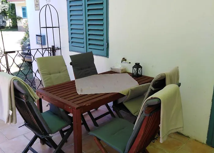 דירה Dalmat Kucko Apartmanhaz Šibuljina