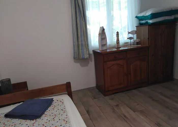 Dalmat Kucko Apartmanhaz דירה *