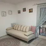 Dalmat Kucko Apartmanhaz Šibuljina