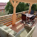 Dalmat Kucko Apartmanhaz アパート Šibuljina