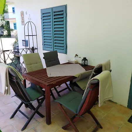 Apartamento Dalmat Kucko Apartmanhaz Šibuljina