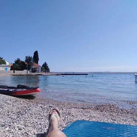 Dalmat Kucko Apartmanhaz Apartamento *
