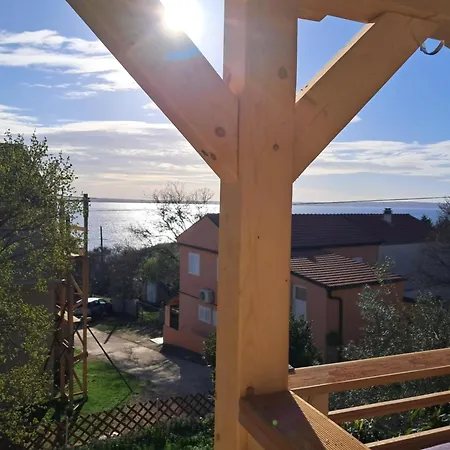 Dalmat Kucko Apartmanhaz 아파트 *